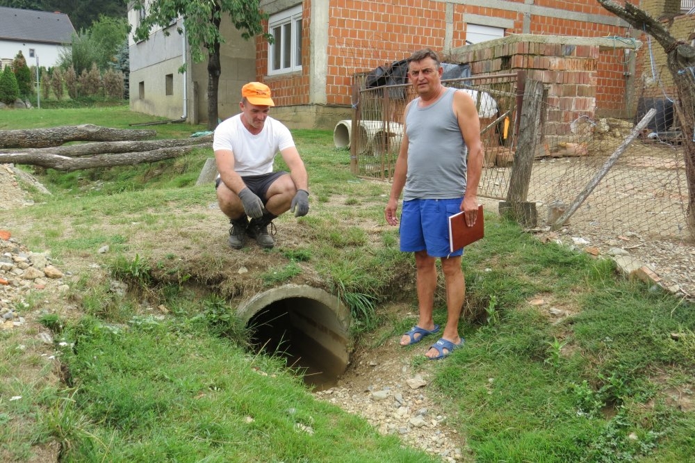 Content photo