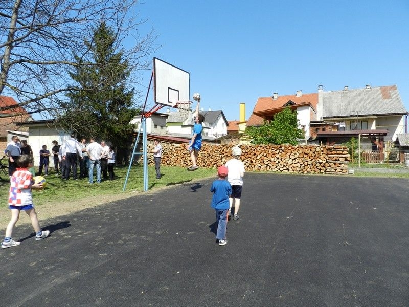 Content photo