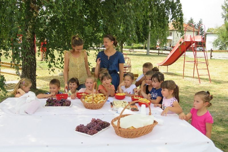 Content photo