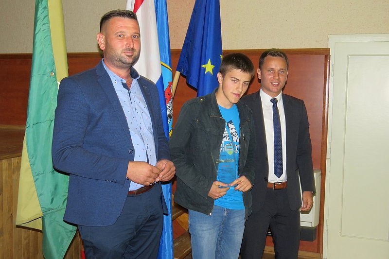 Content photo