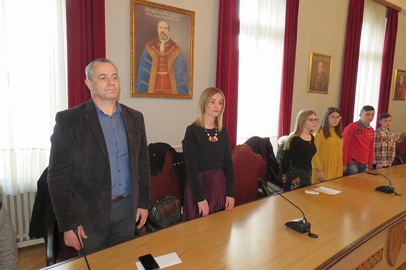 Content photo
