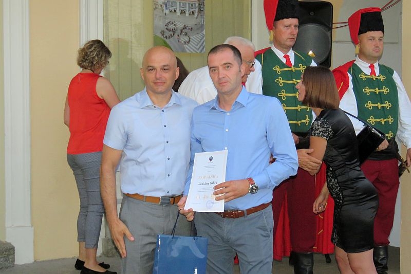 Content photo