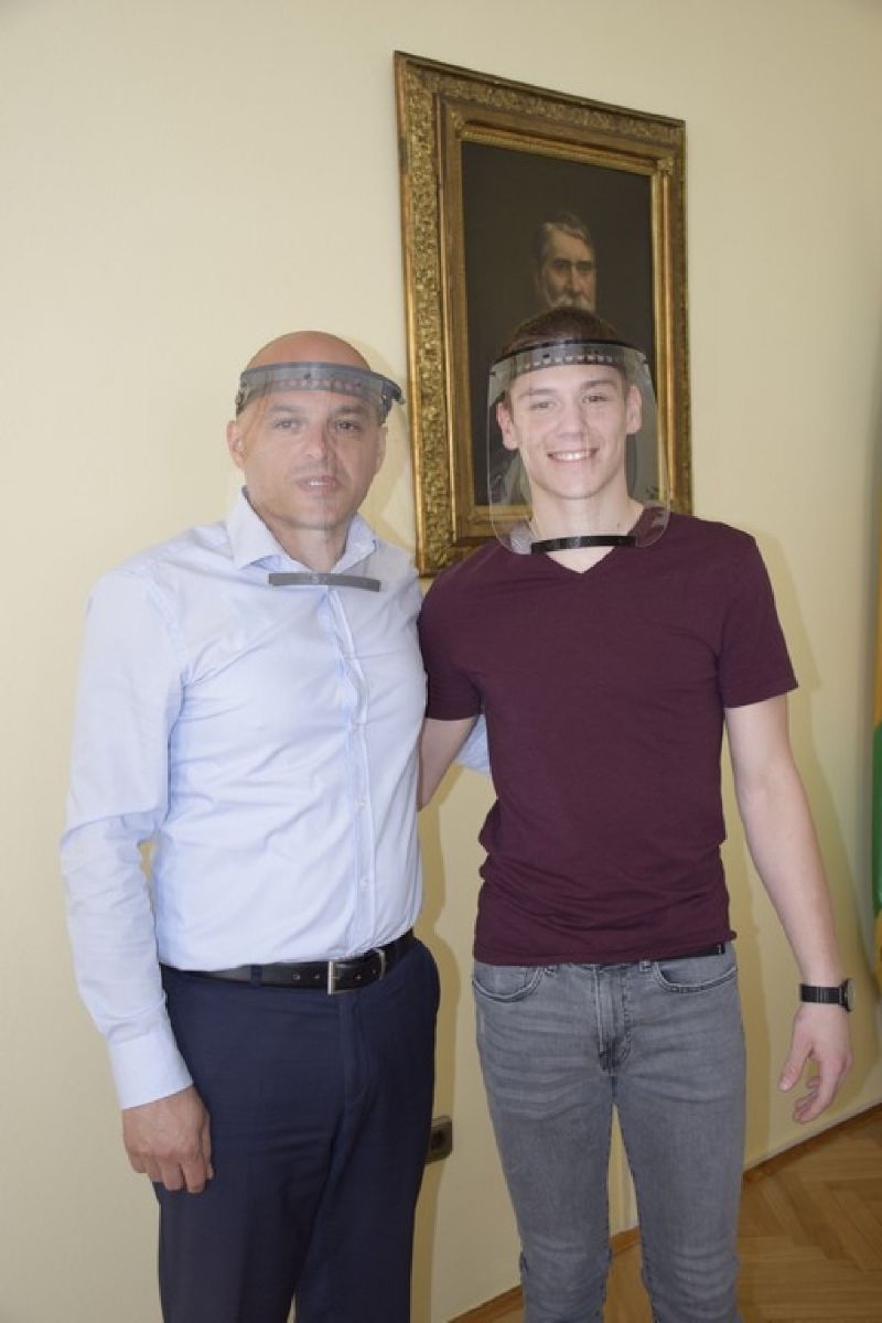 Content photo